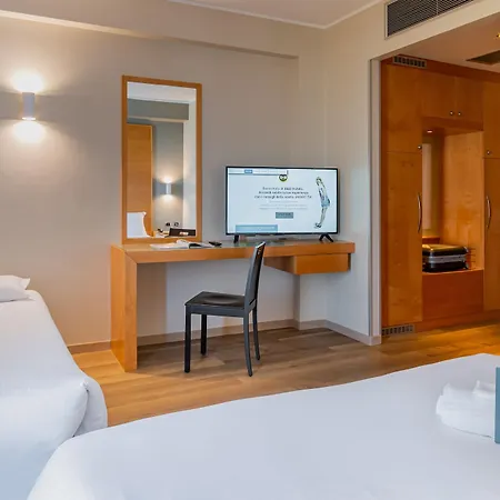 Hotel Airport 3*