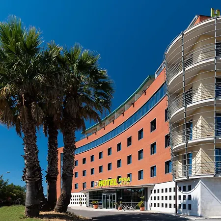 Hotel Airport 3*