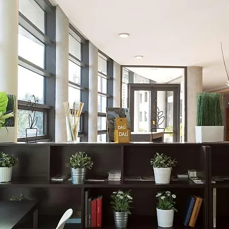 Hotel Airport 3*