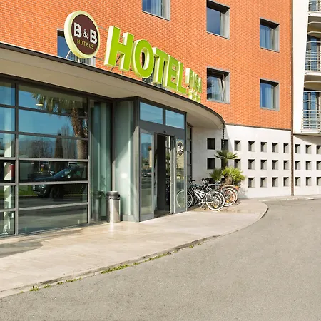 Hotel Airport 3*