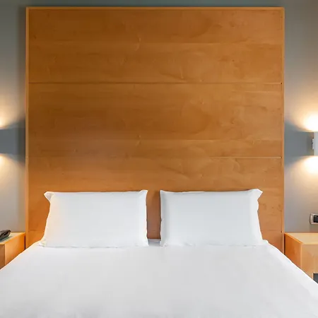 Hotel Airport 3*